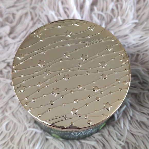 BBW 🌲 Vanilla Balsam 3 Wick Candle - Picture 2 of 4